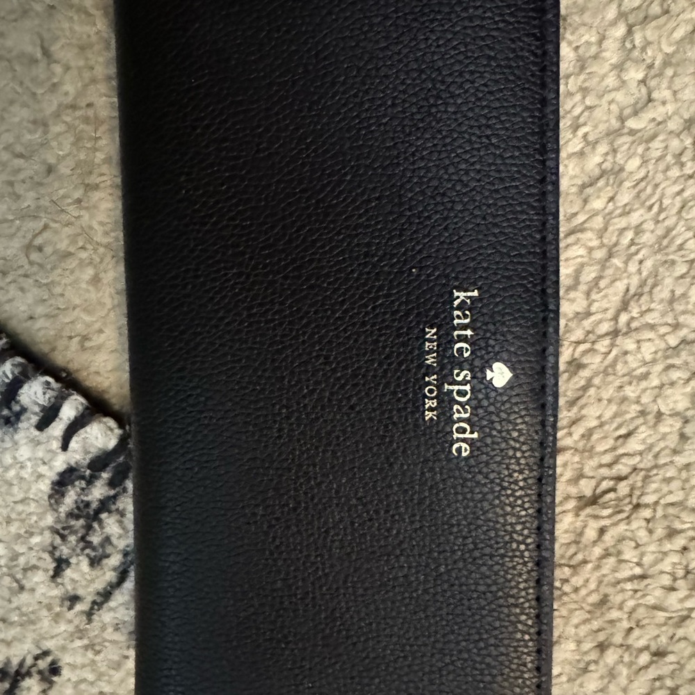 Kate Spade Black Leather Zip Wallet